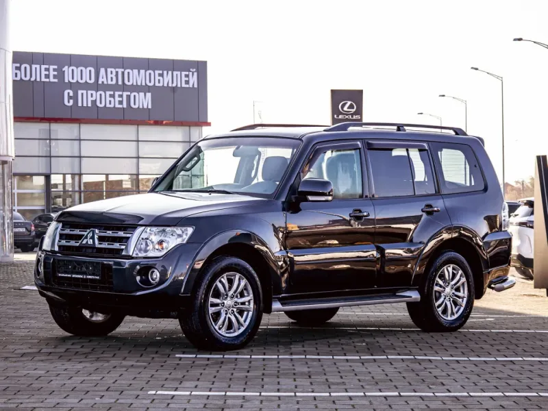 Mitsubishi Pajero 2014