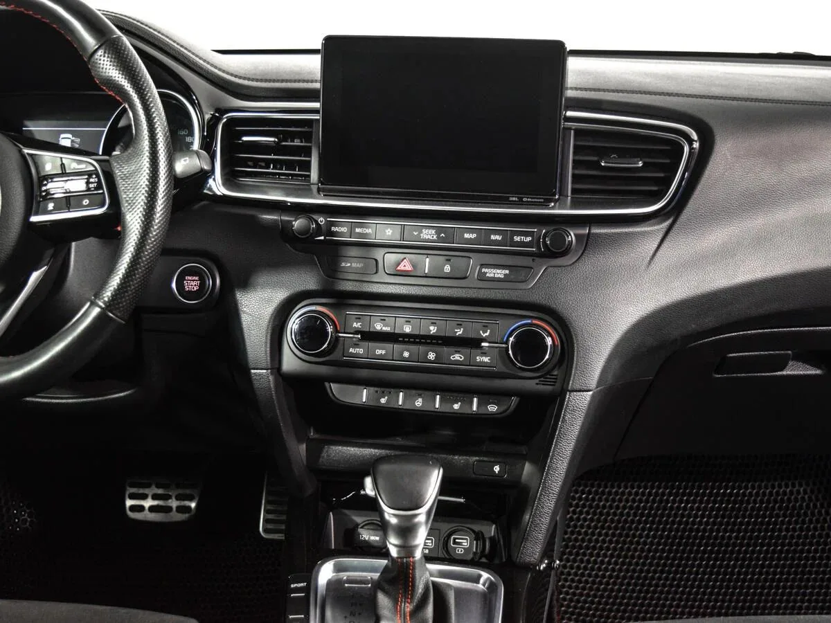 Kia Proceed