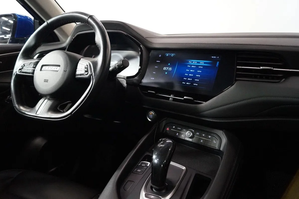 Haval F7