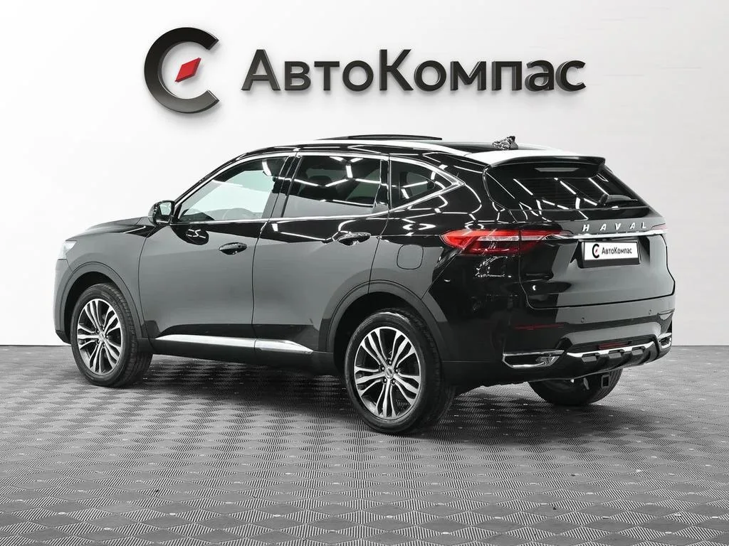 Haval F7