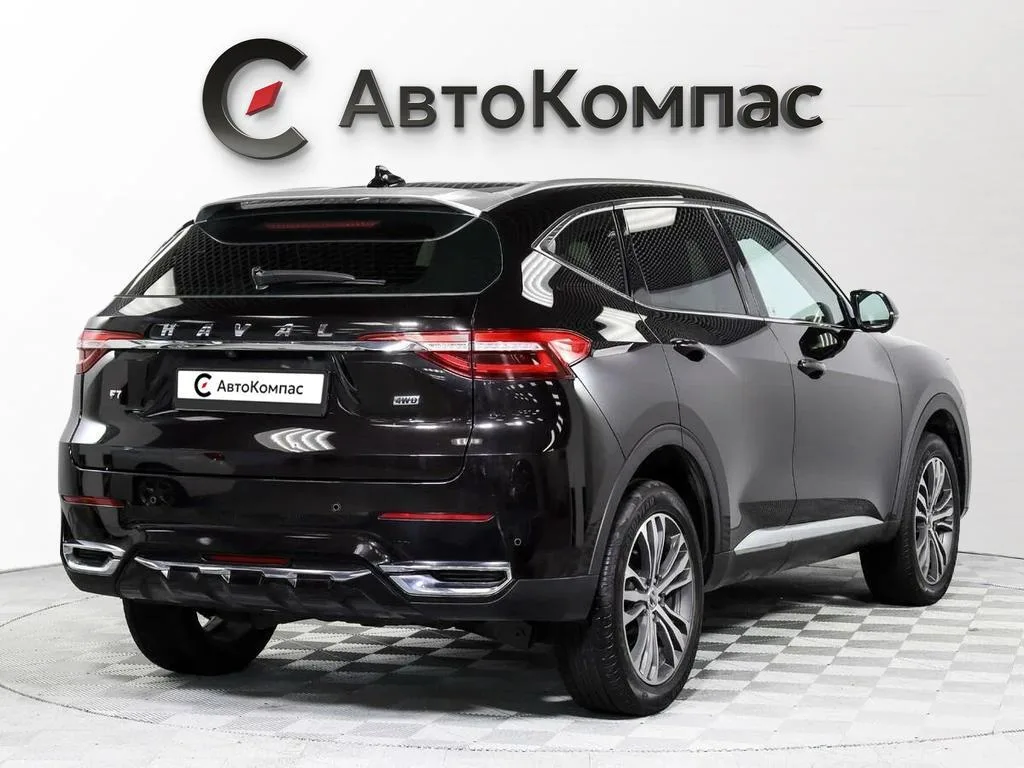 Haval F7