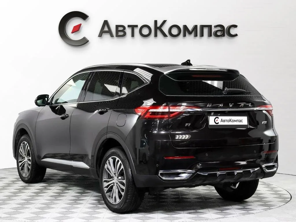 Haval F7