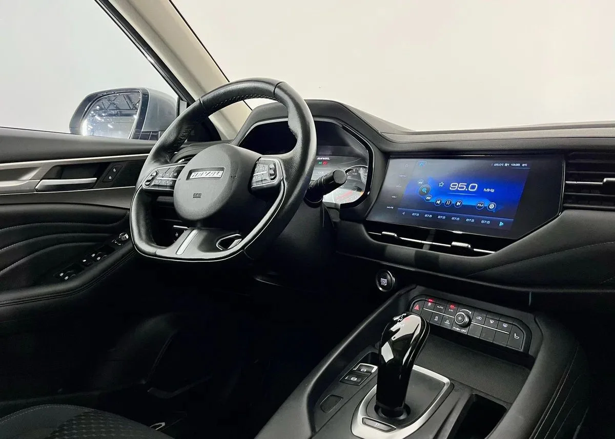 Haval F7