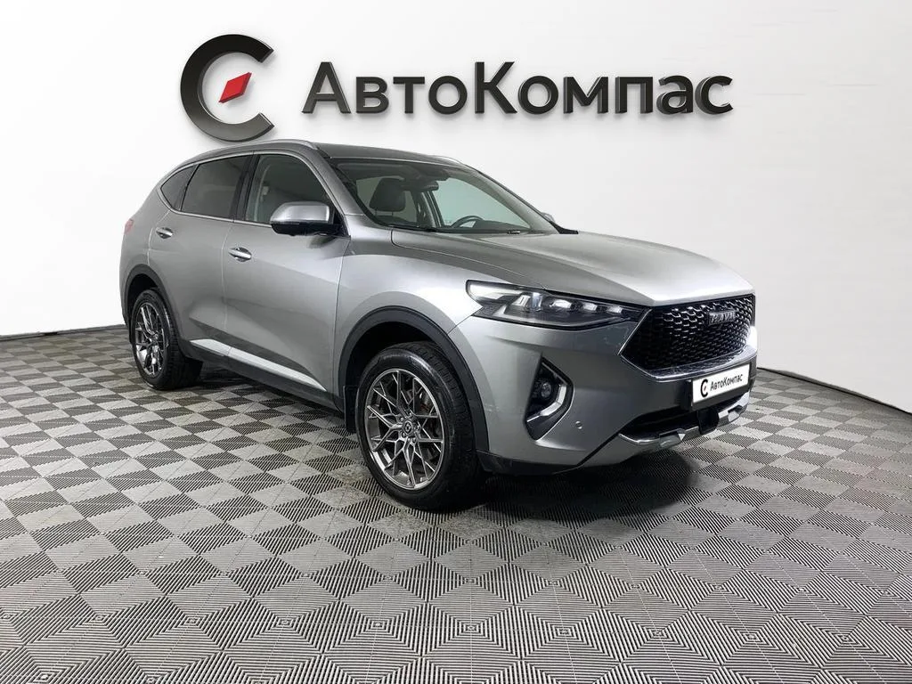 Haval F7