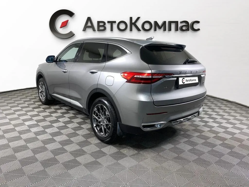 Haval F7