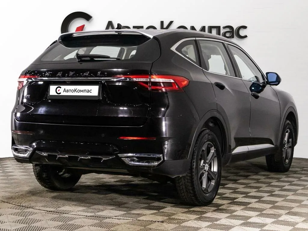 Haval F7