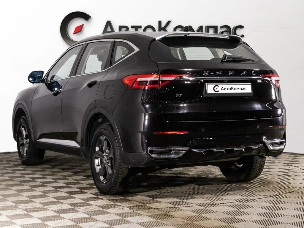 Haval F7