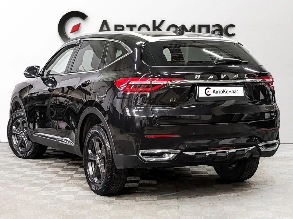 Haval F7