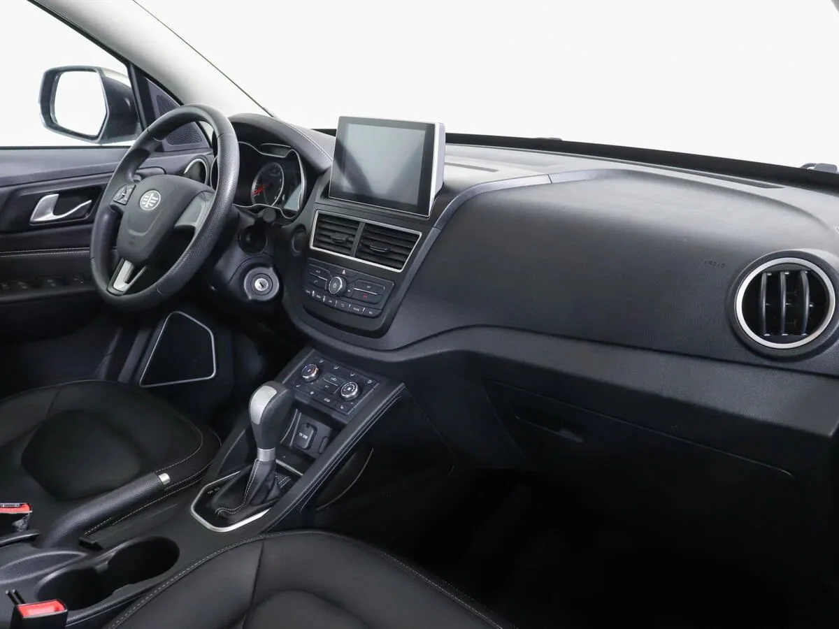 FAW Besturn X40