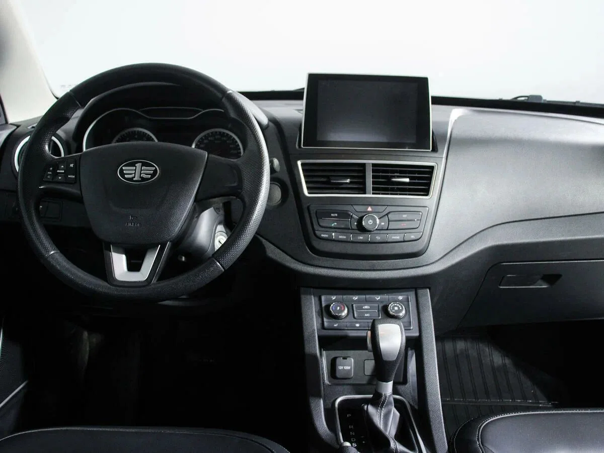 FAW Besturn X40