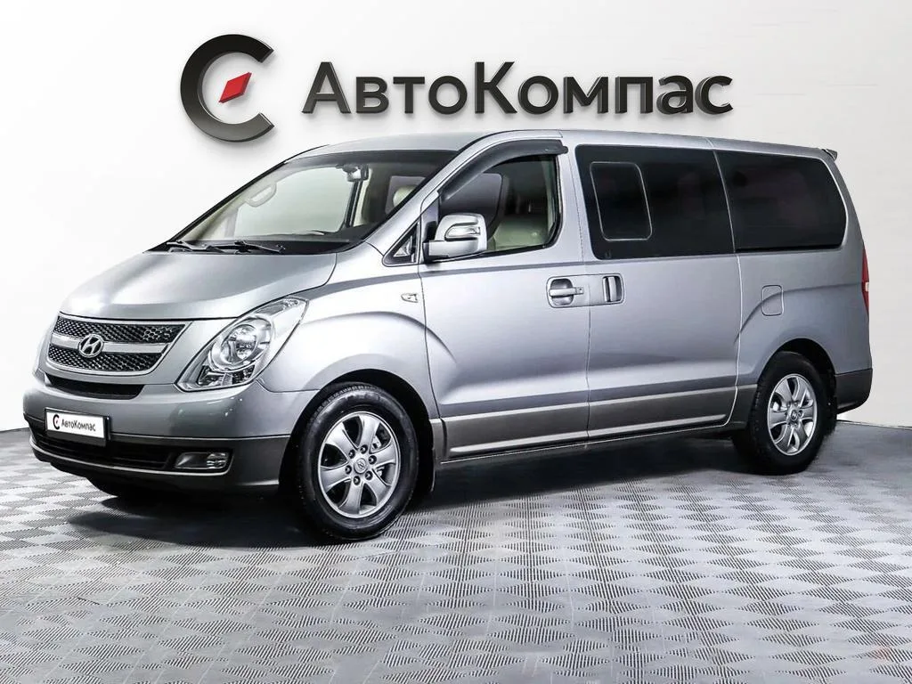 Hyundai Grand Starex