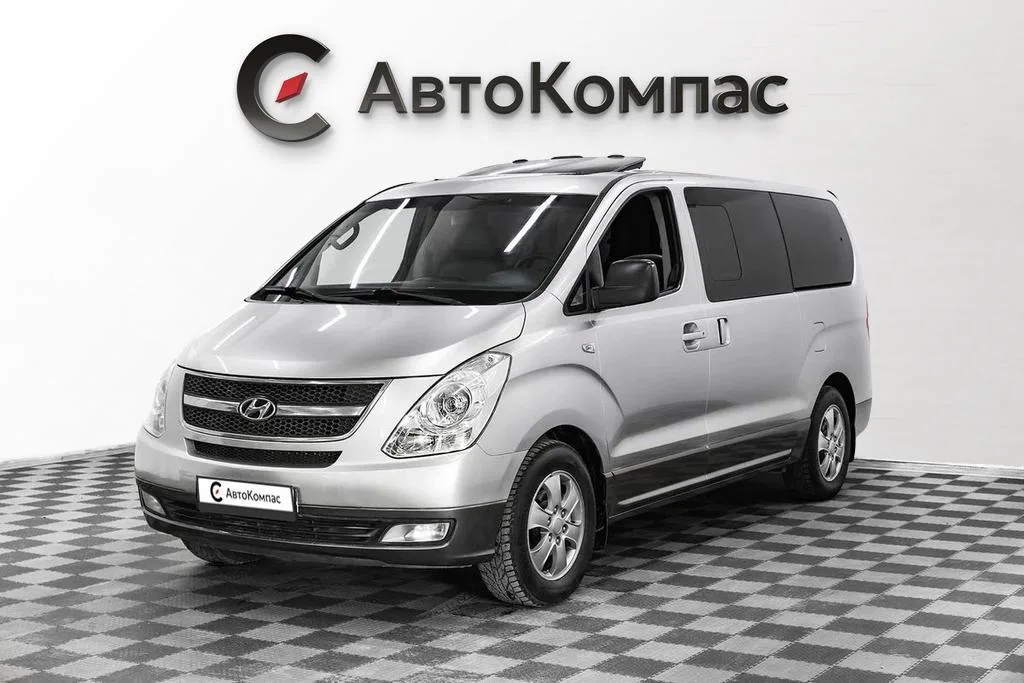 Hyundai Grand Starex