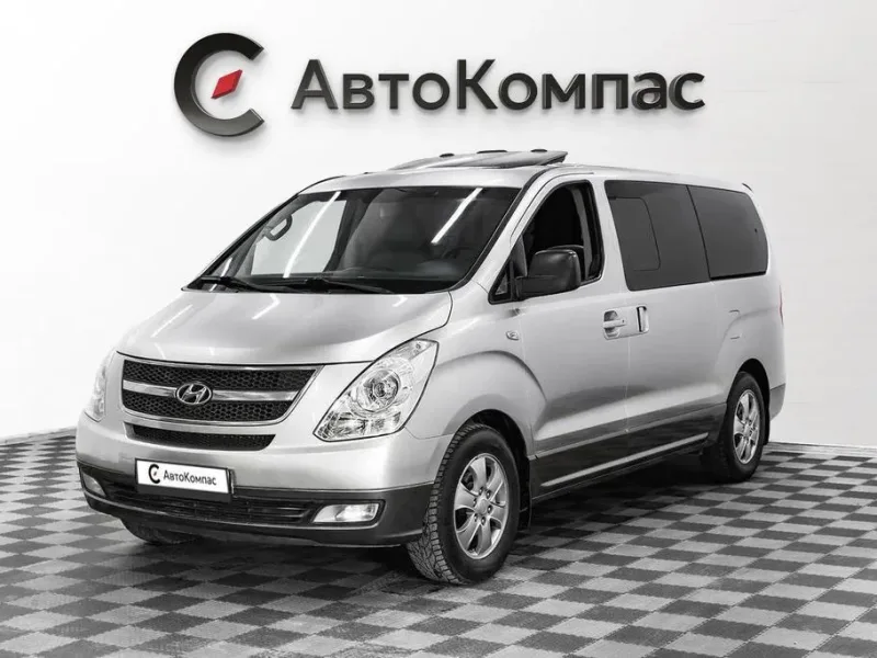 Hyundai Grand Starex 2013