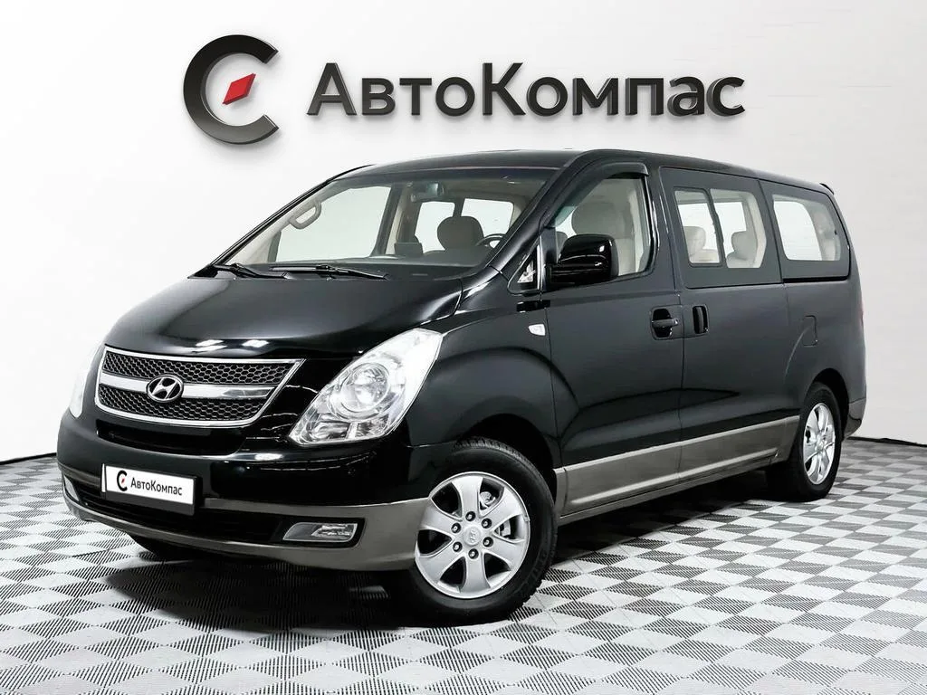 Hyundai Grand Starex