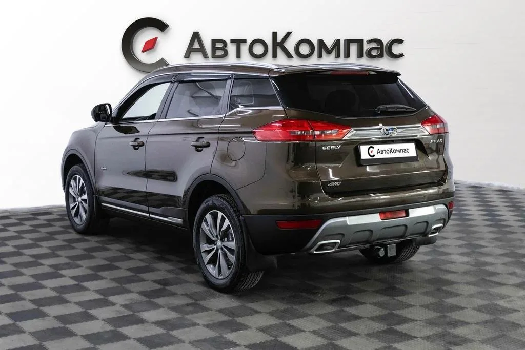 Geely Atlas