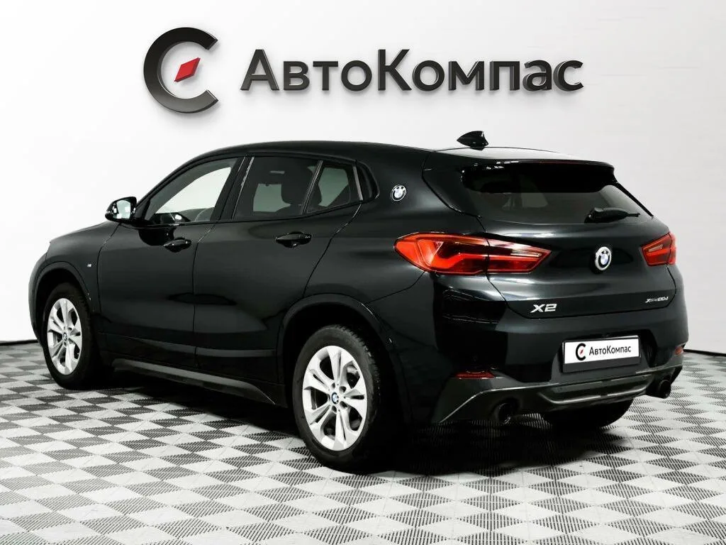 BMW X2
