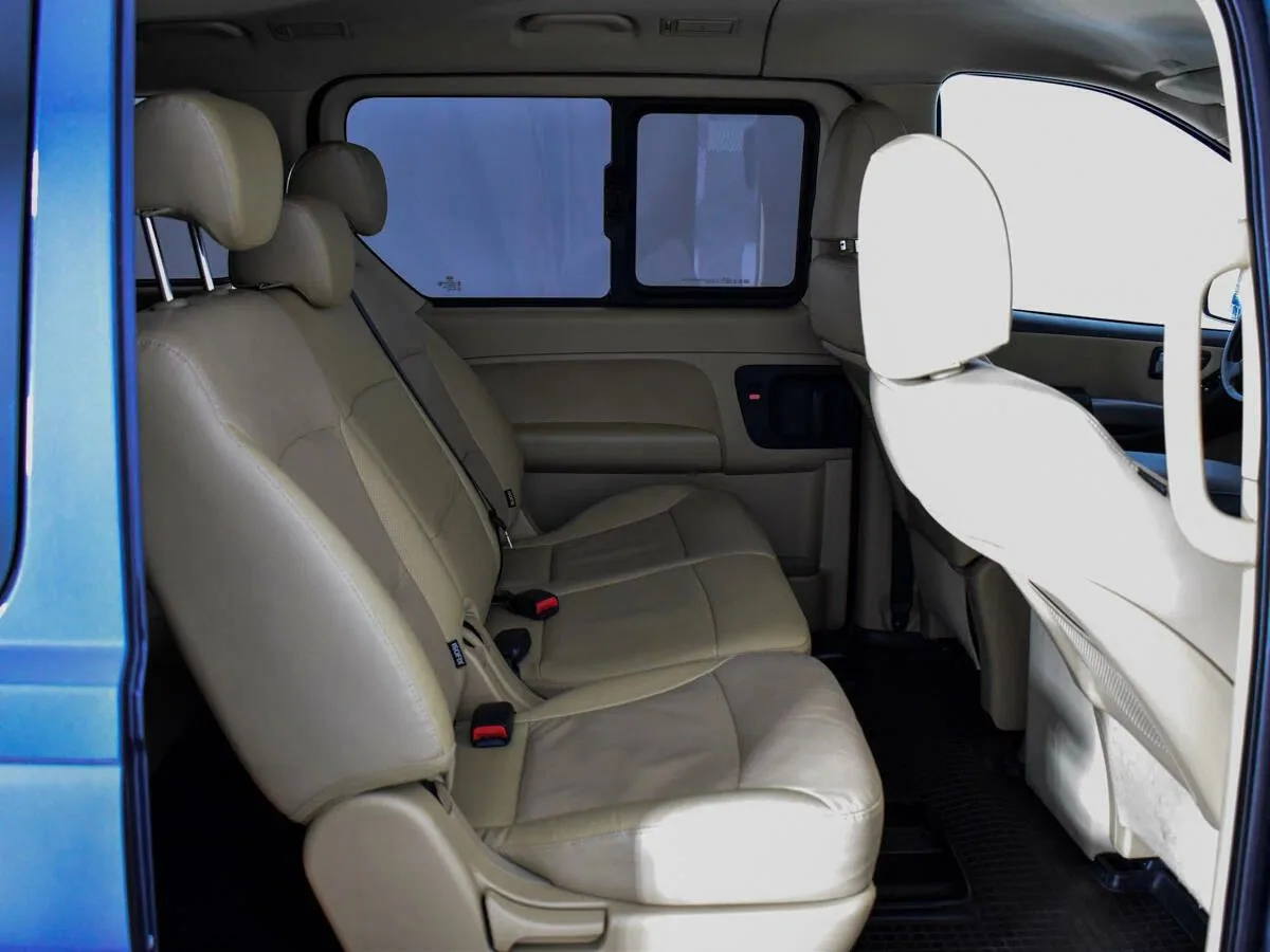 Hyundai H-1