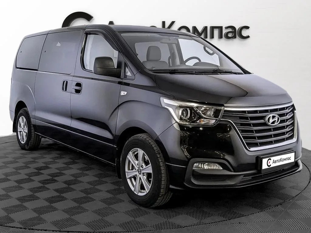 Hyundai H-1