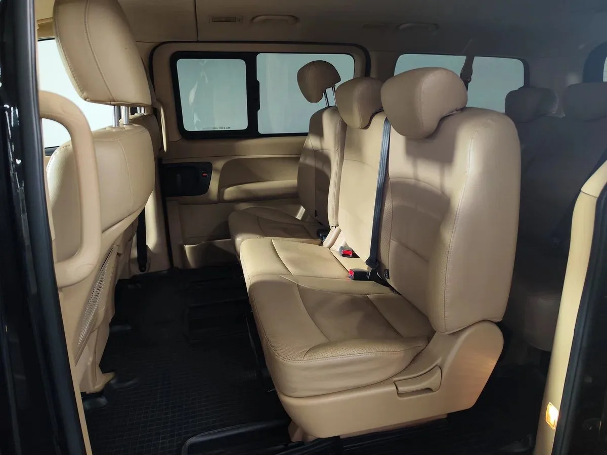 Hyundai H-1