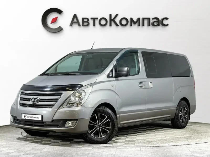 Hyundai H-1 2012
