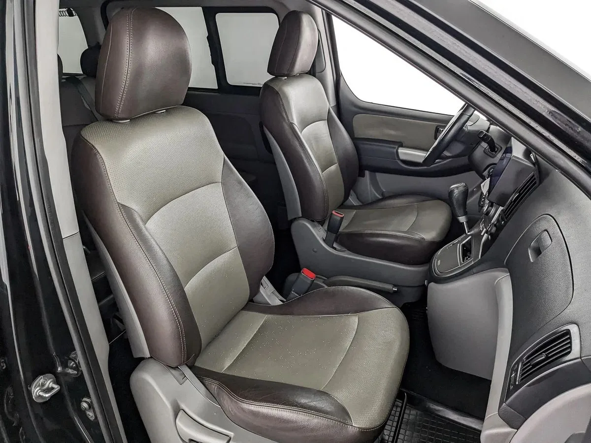 Hyundai H-1