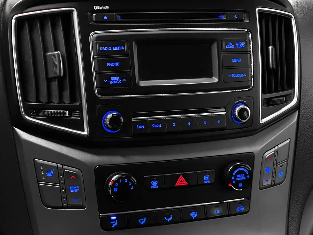 Hyundai H-1