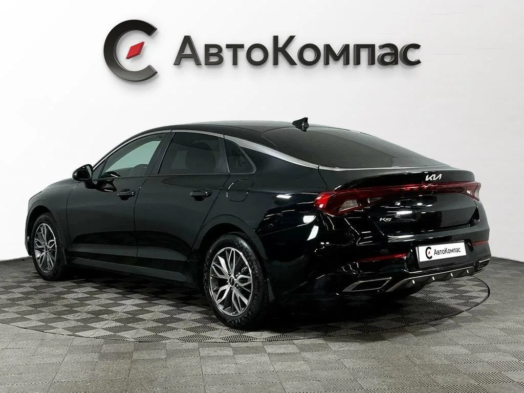 Kia K5