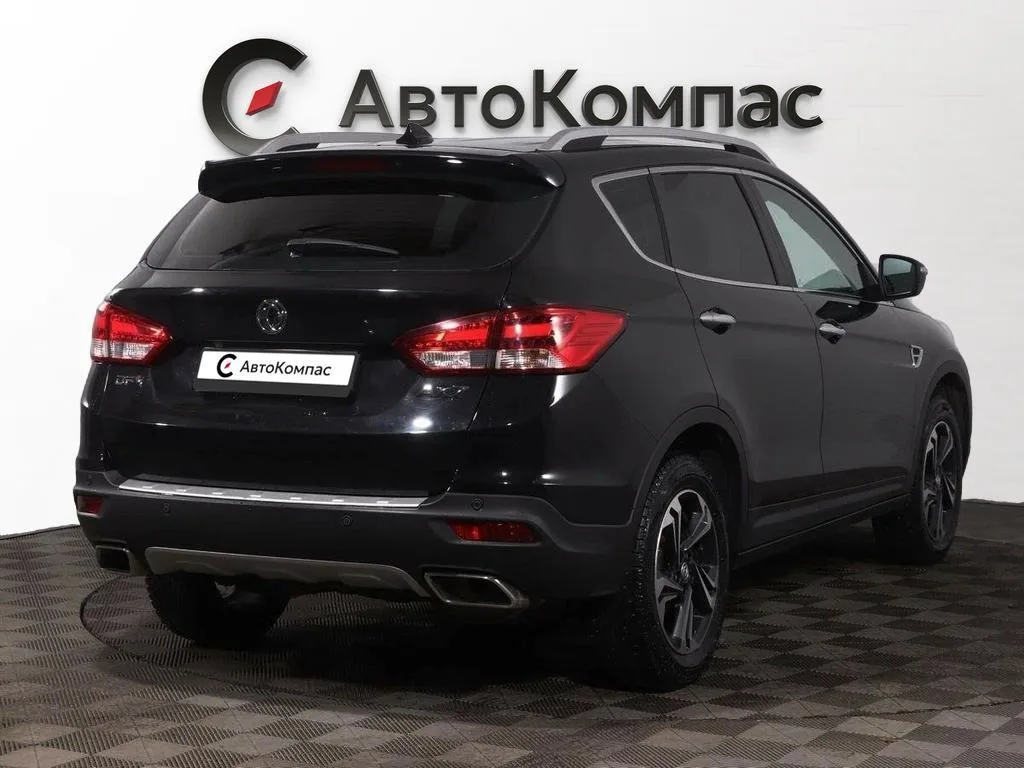 Dongfeng AX7