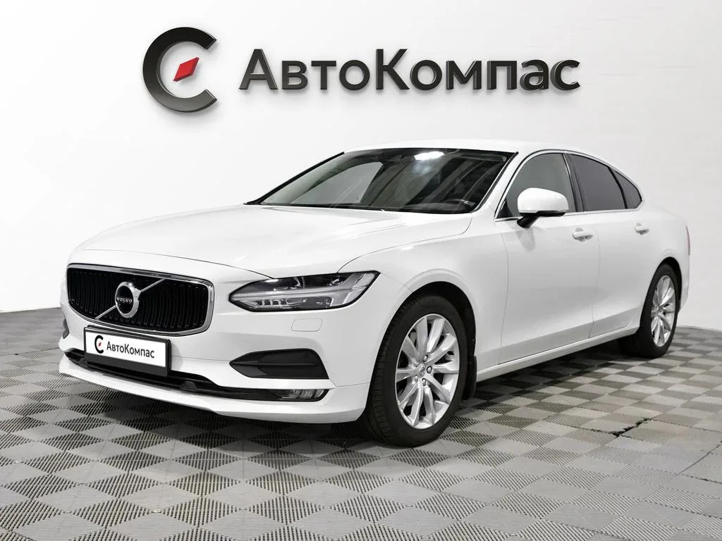 Volvo S90