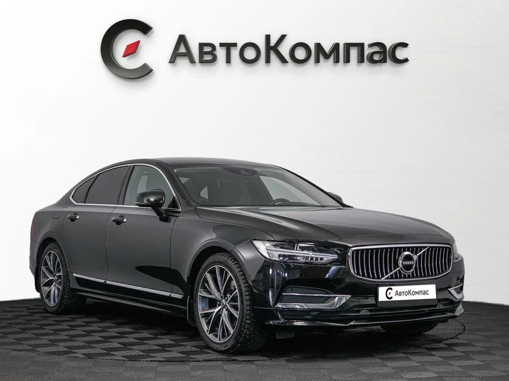 Volvo S90