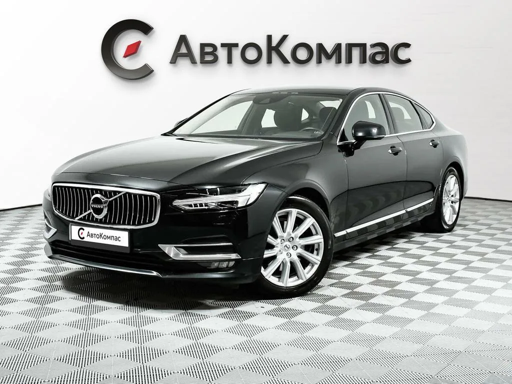 Volvo S90