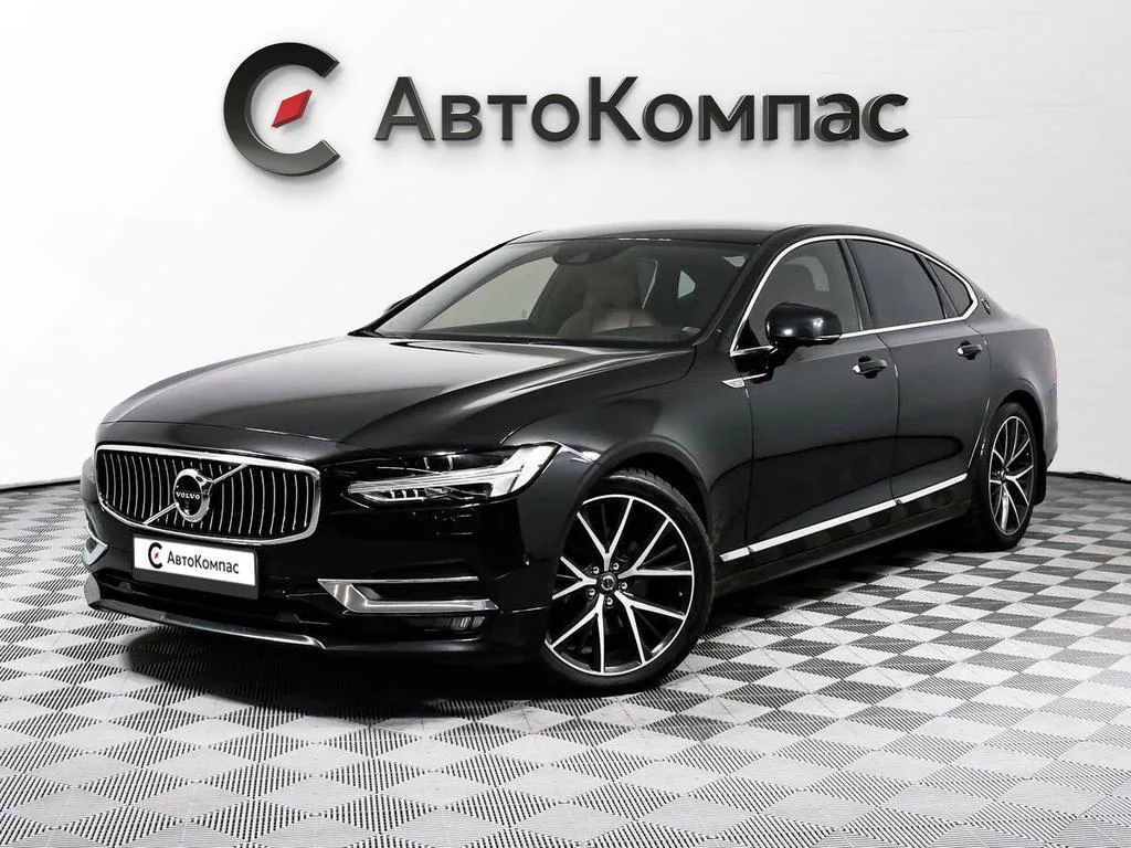 Volvo S90