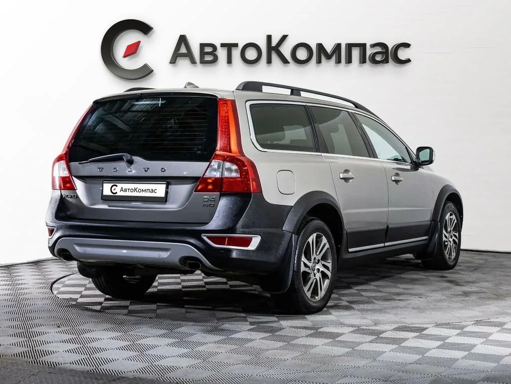 Volvo XC70