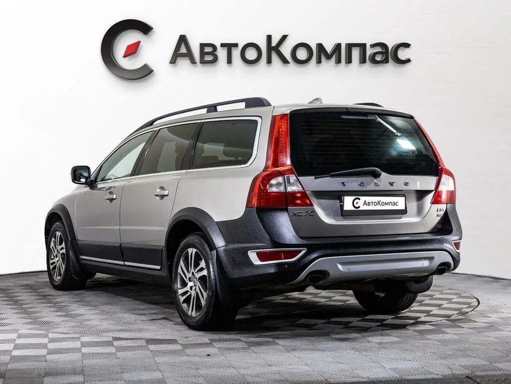 Volvo XC70