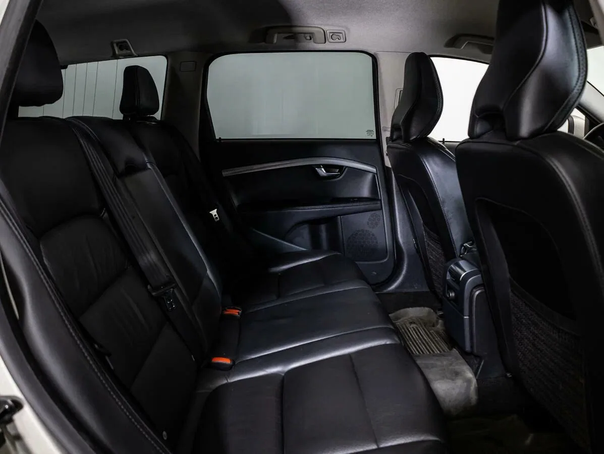 Volvo XC70