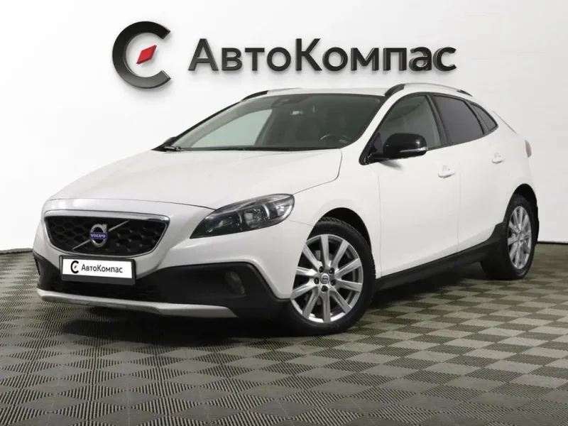 Volvo V40 2014