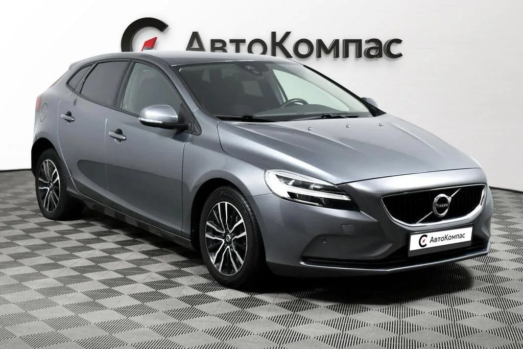 Volvo V40