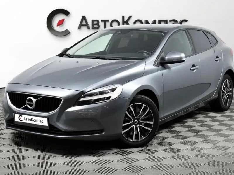 Volvo V40 2018