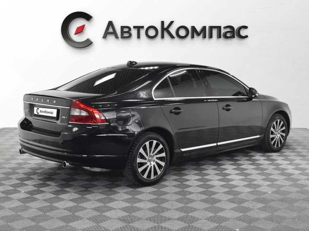 Volvo S80