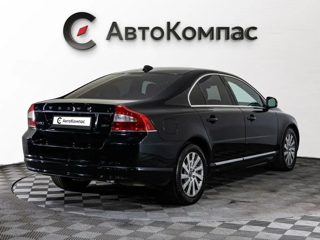 Volvo S80
