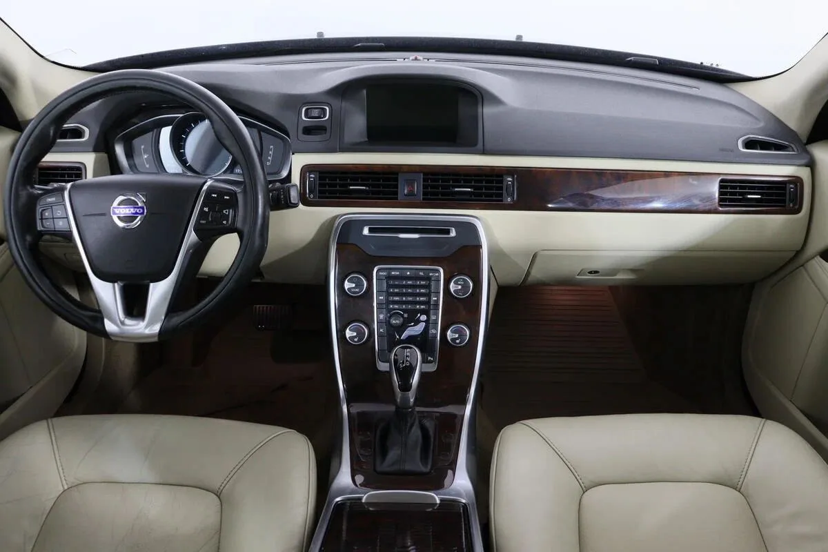 Volvo S80