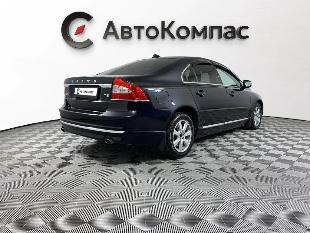 Volvo S80