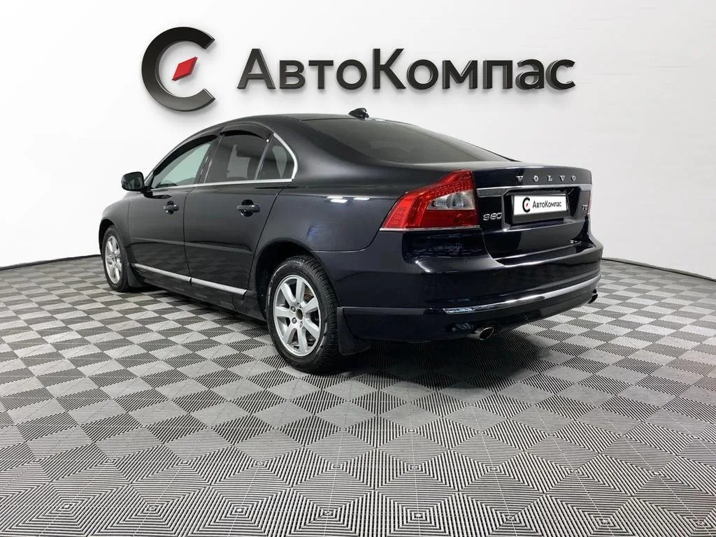Volvo S80