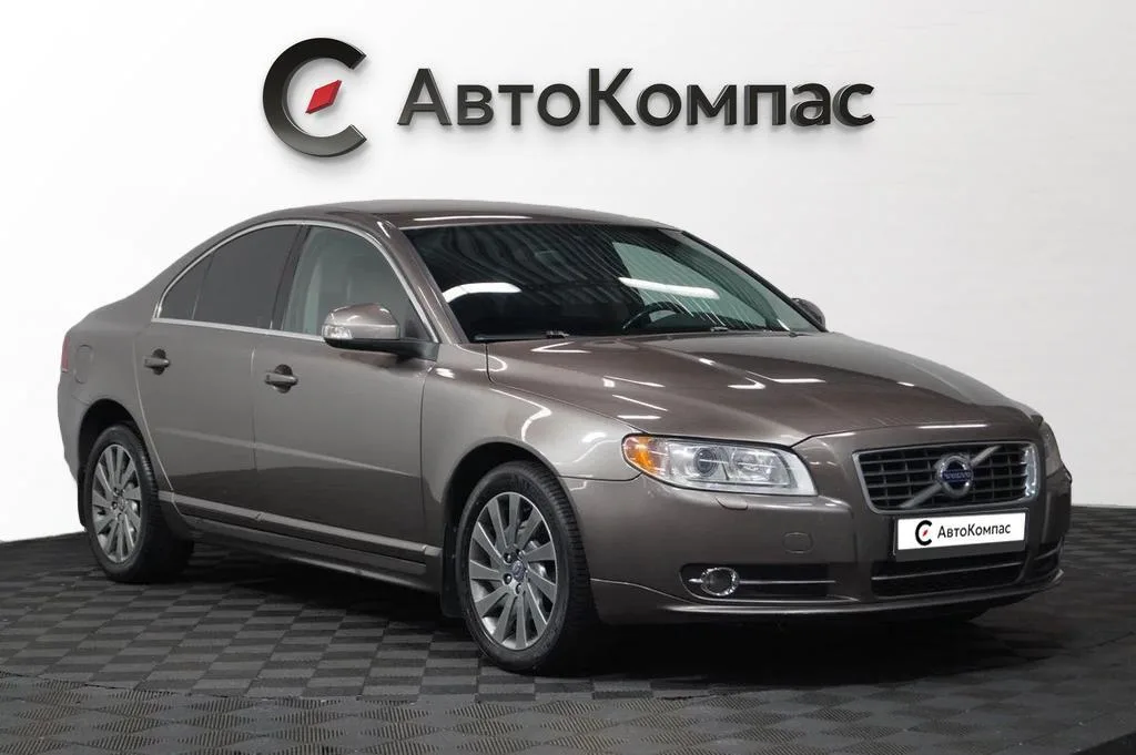 Volvo S80