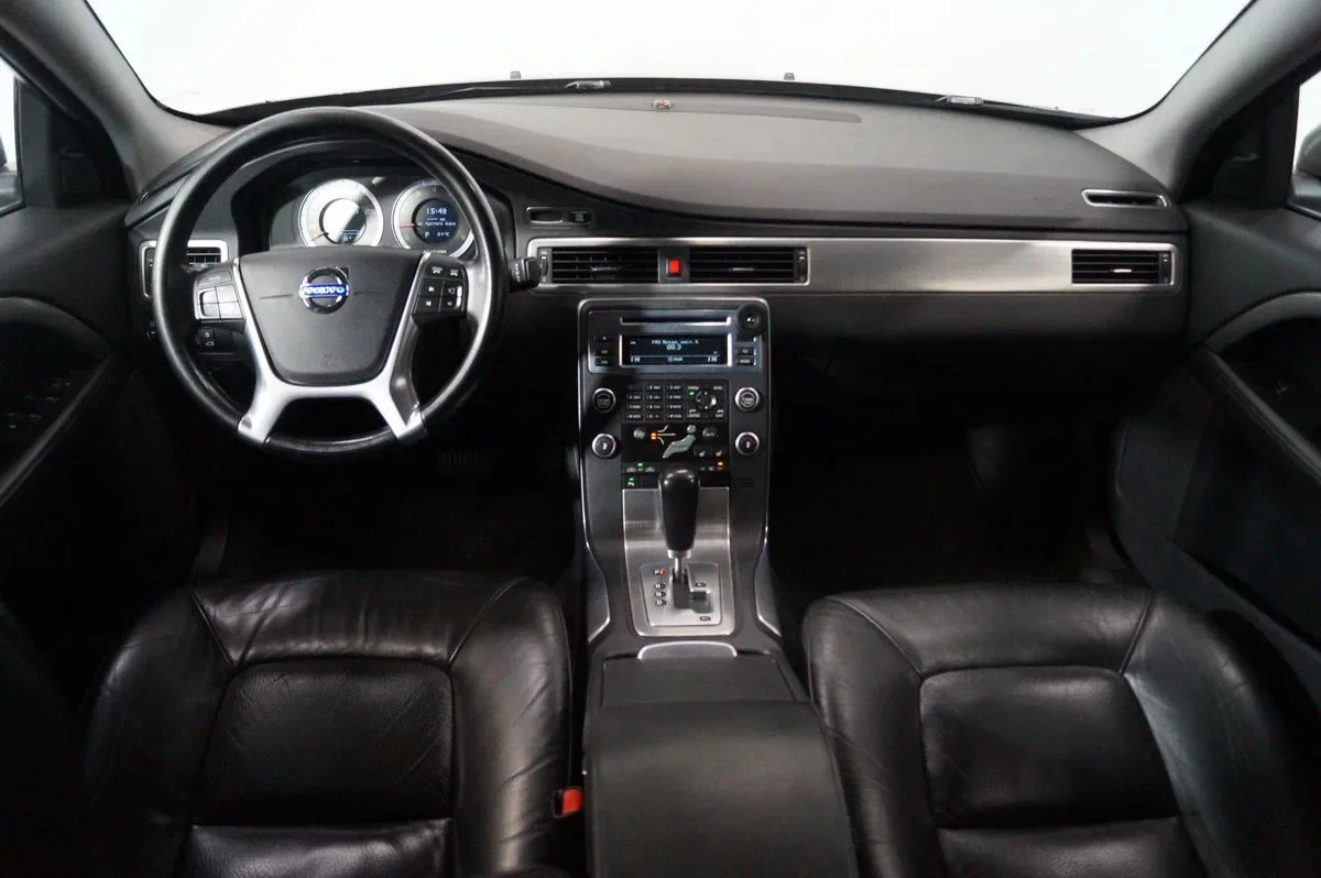 Volvo S80
