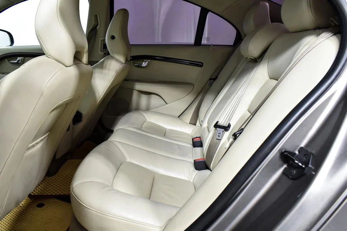 Volvo S80