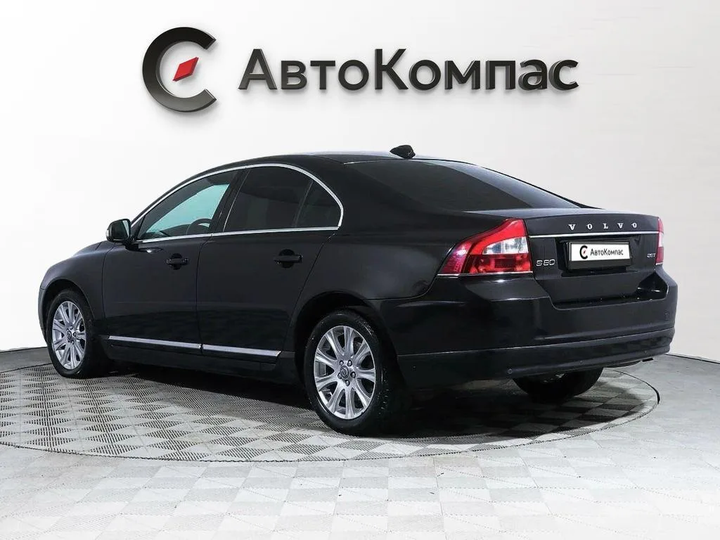 Volvo S80