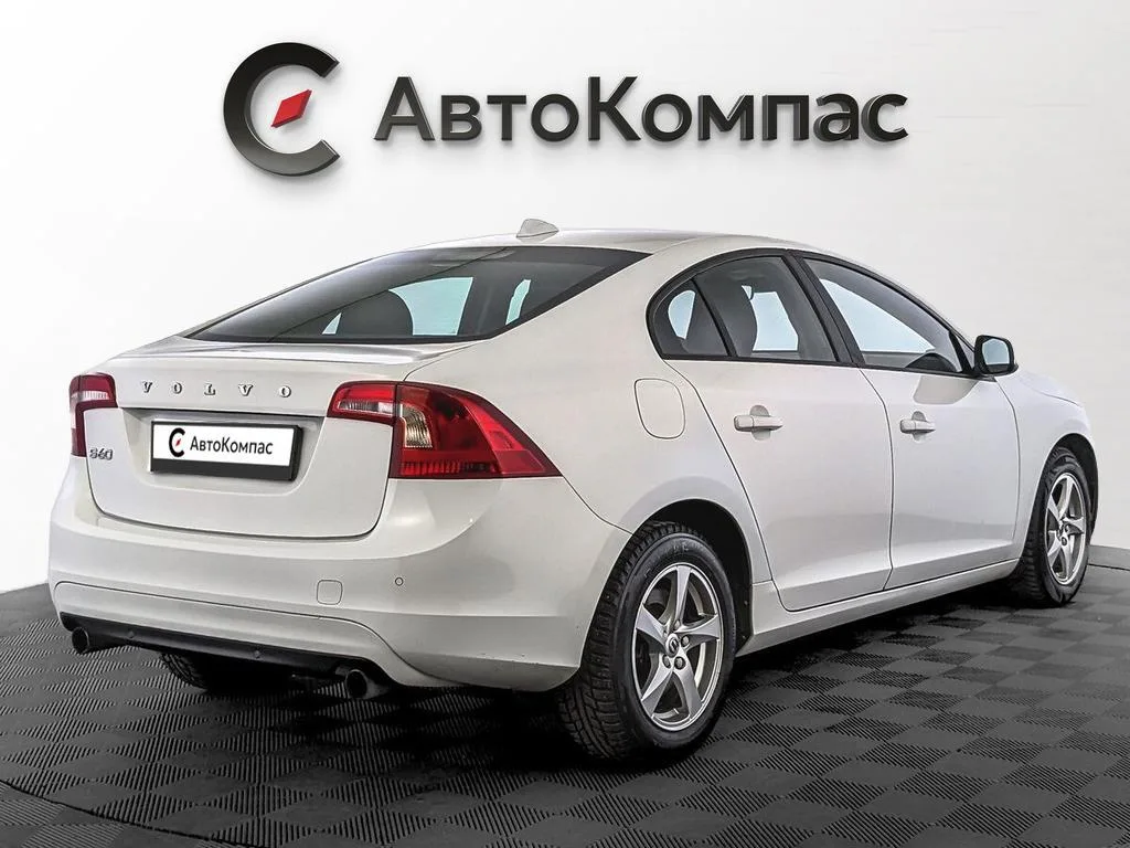 Volvo S60