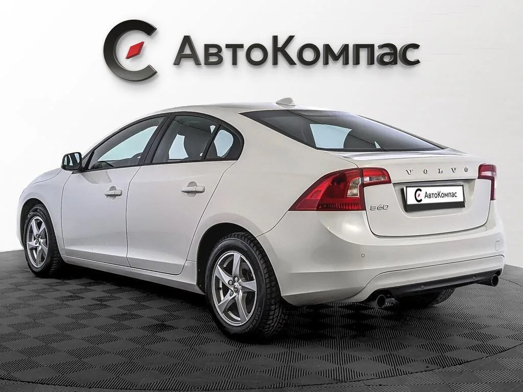 Volvo S60