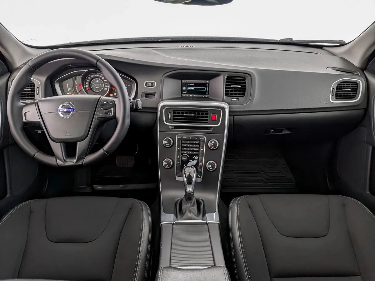 Volvo S60